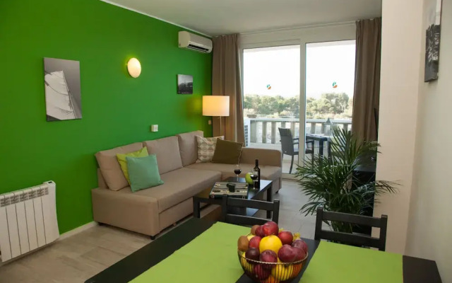Orange Colom Seaside Apartments