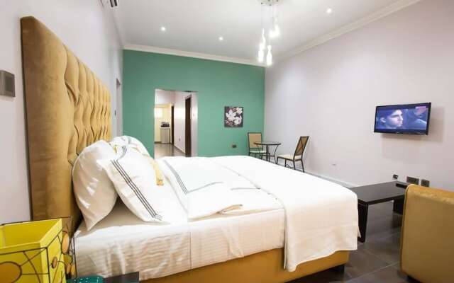 Manna and Quails Apartment