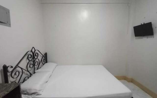 OYO 1066 Dorotello Apartelle
