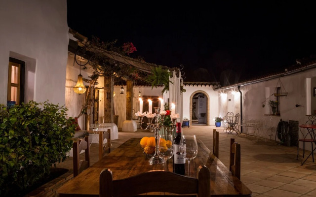 Hotel Rancho Los Lobos