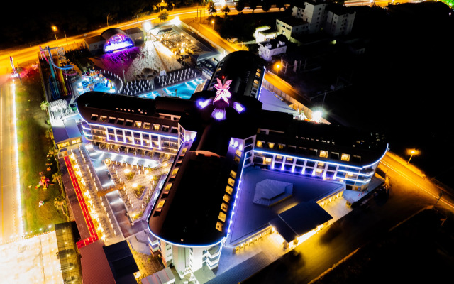 The X Belek
