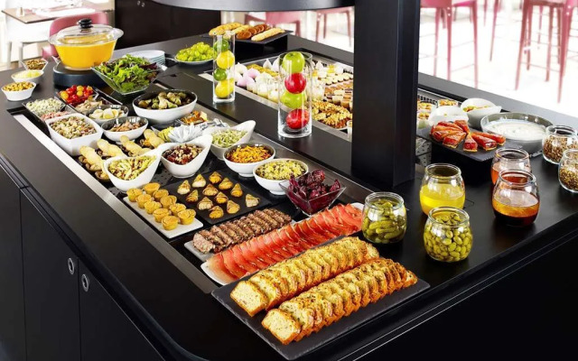 Brit Hotel Quimper Sud