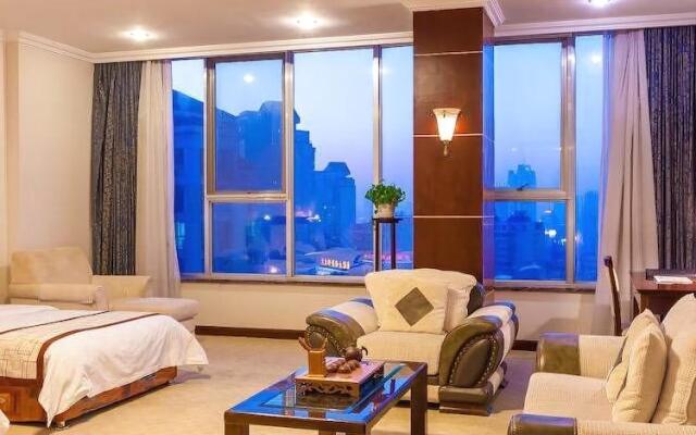 Yantai Celebrity Hotel