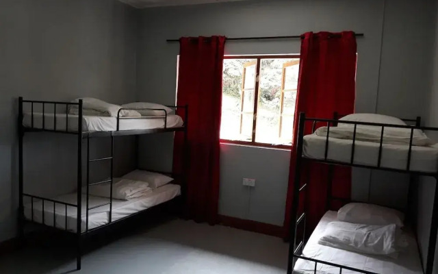 Farm Guest House - Hostel
