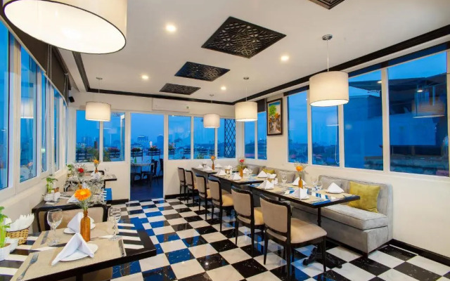 Serenity Diamond Hotel