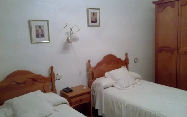 Hostal Asensio Nijar