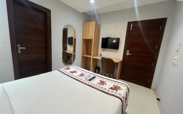 Narison Hotel By Divud Ecom