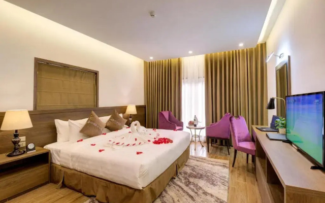 Heaven Gate Hotel O Quy Ho