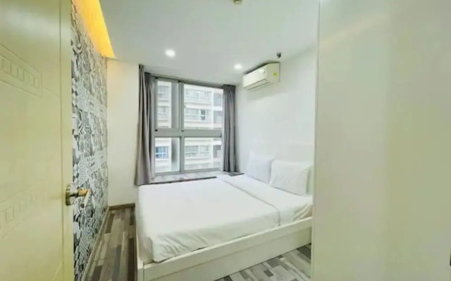 Scenic Valley View Residence