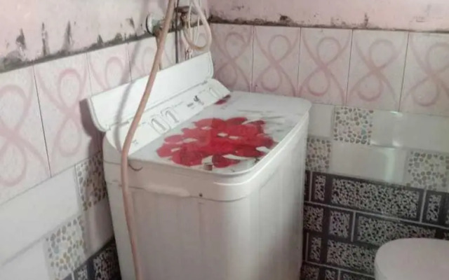 POP 92374 Sanjana Homestay