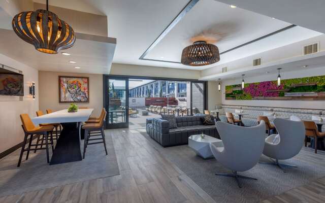 Bluestem Hotel Torrance Los Angeles, Ascend Hotel Collection