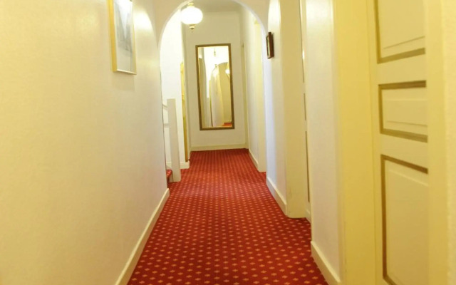 Hotel Rheinischer Hof