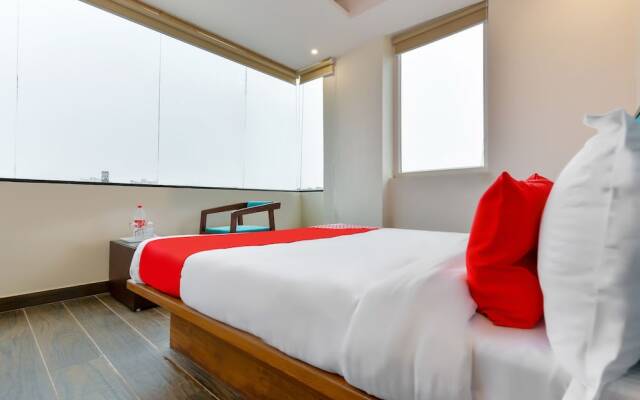 Oyo 46208 Hotel Park Land