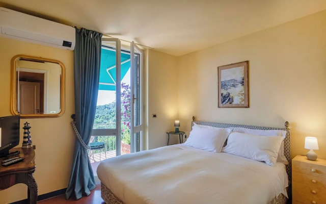 Orizzonte Blu with Terrace by Wonderful Italy