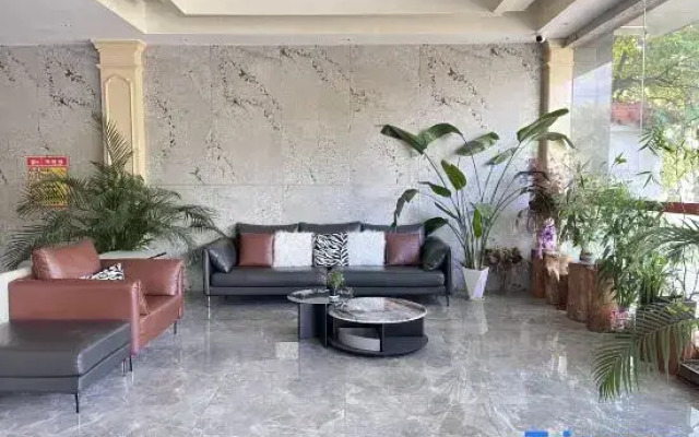 Rongsen Hotel