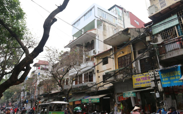 Hanoi Ancient Paradise Hotel