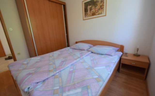 Apartment Srecko