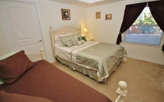 Oceanwalk 12-206 Apartment 2