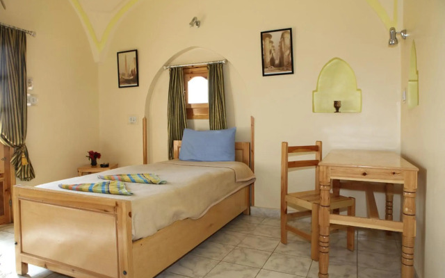 El Fayrouz Hotel