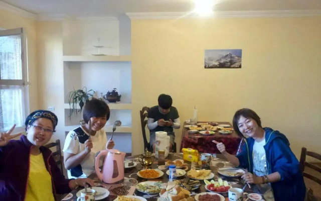 Nino Khetaguri Guest House