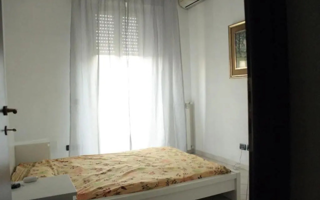 Pretty Little Apartment