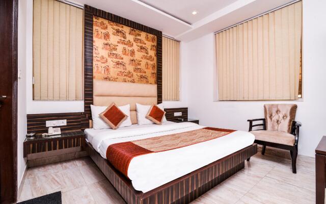 OYO 6207 Hotel Baba Residency