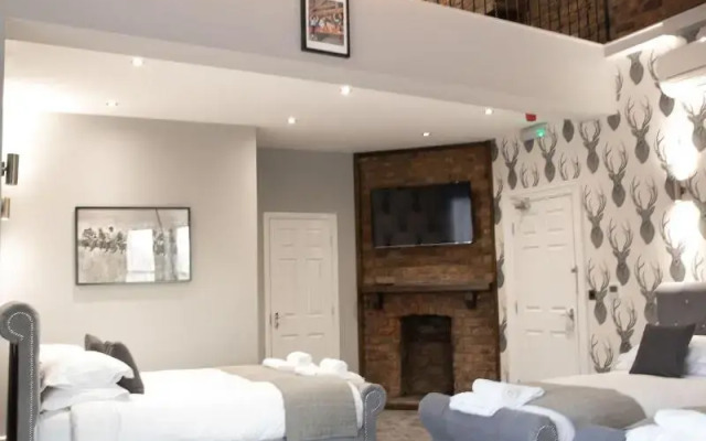 The Glebe Hotel