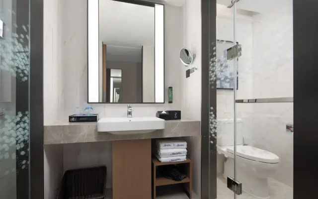 Hampton by Hilton Shenzhen Bao ' an Xin ' an