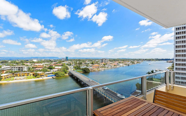 Waterways Luxury Apartments