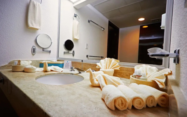 The Royal Cancun All Villas Resort - All Inclusive