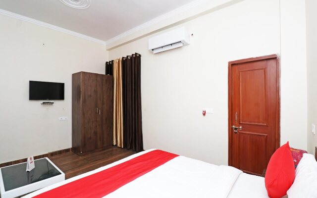 Amrit Inn By OYO Rooms
