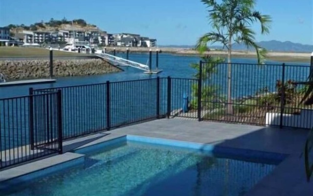Waters Edge Townhouse 4