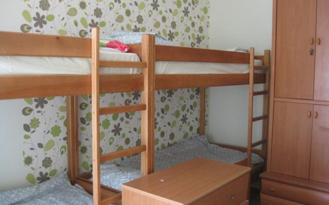 Hostel Izba