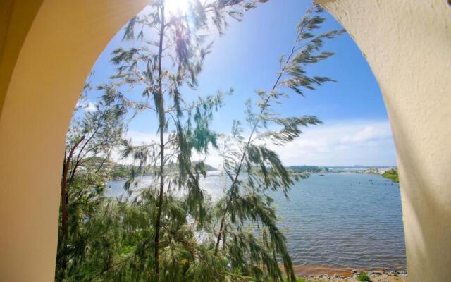 2 Bedroom Apt with Breathtaking view