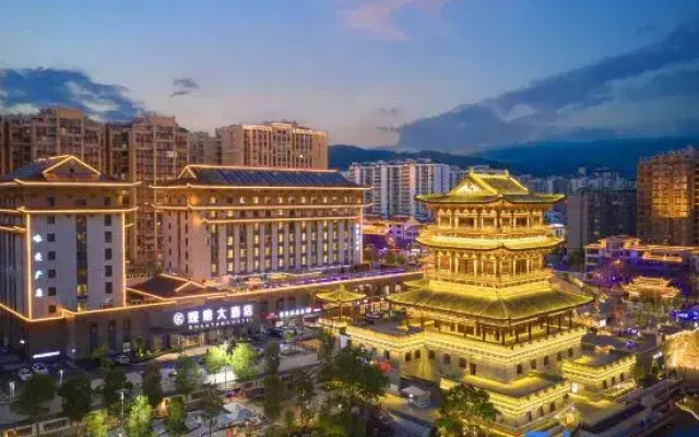 Xichang Guantang Hotel (Qionghai 17 Degrees Tang Garden Branch)