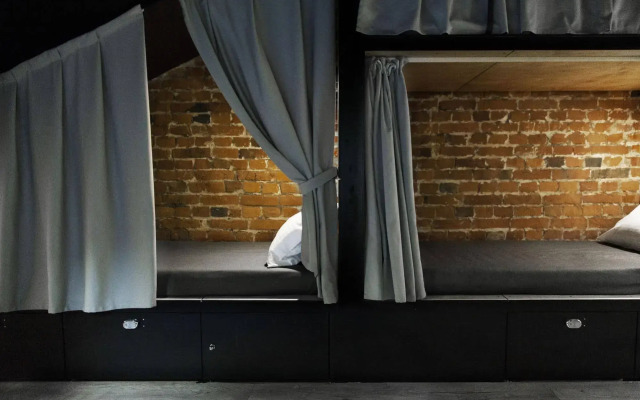 Sputnik hostel & personal space