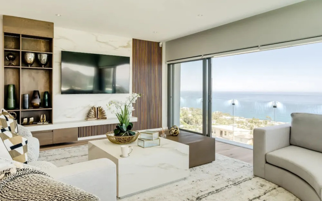 Amazing Views and Holiday Living at Khalanga Penthouse