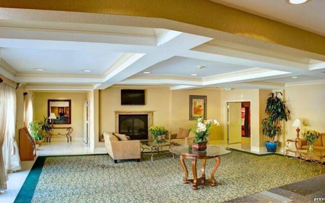 Best Western Plus Media Center Inn & Suites