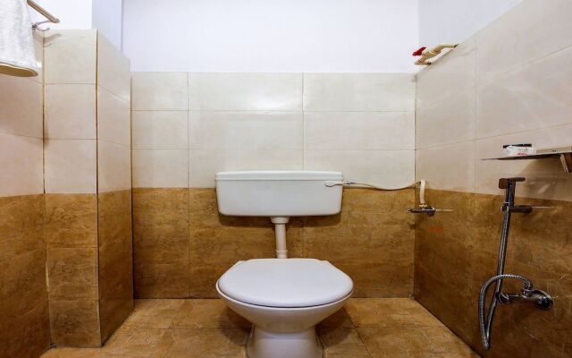 OYO 23323 Hotel Dove