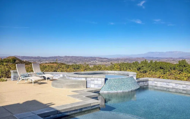 Summit Ranch by Avantstay Infinity Pool + Views
