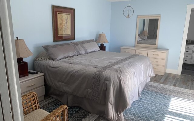 Bayside Retreat in Manasota Key