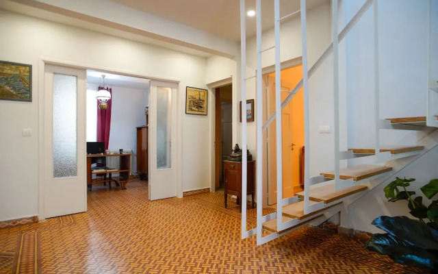 Seafalios Villa