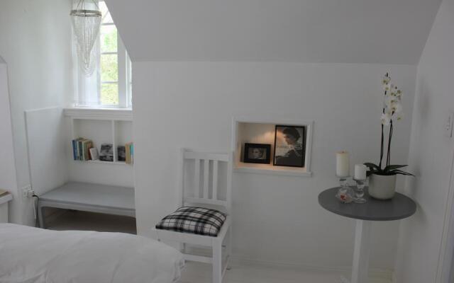 Marina Cottage
