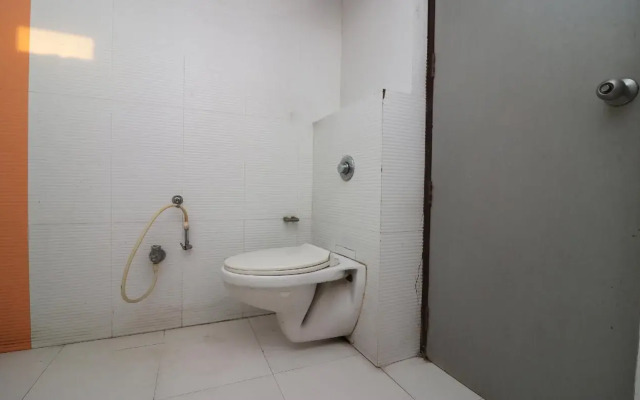 Hotel Mani International
