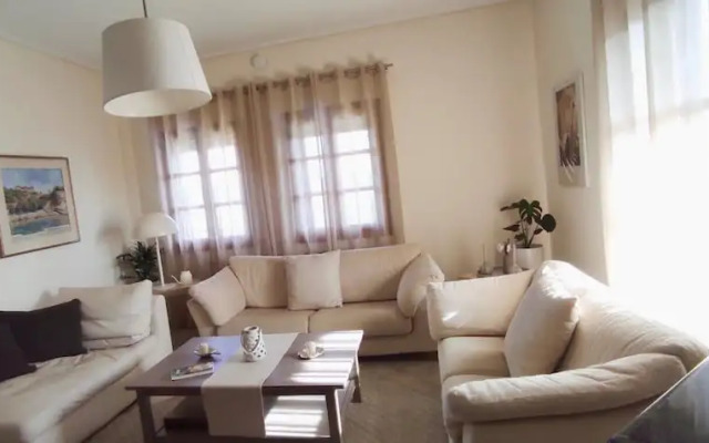 Gorgeous 3 bedrooms Apartment in Pilio