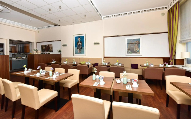 Fruehlings Hotel