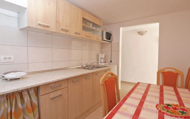Apartments Ivanka 1056