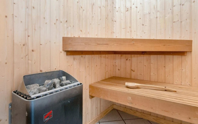 6 Person Holiday Home in Bjert-by Traum