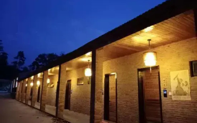 Zhiqing Hostel