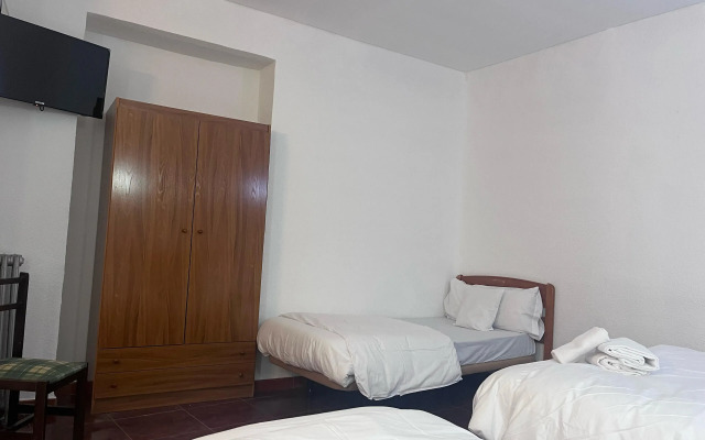 Hostal Alonso No Limit Madrid